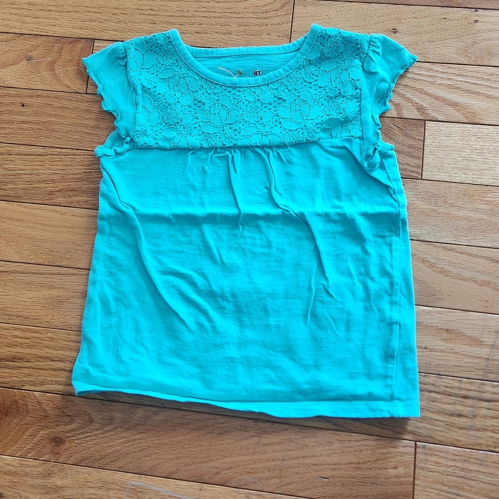 Girl's lace top shirt